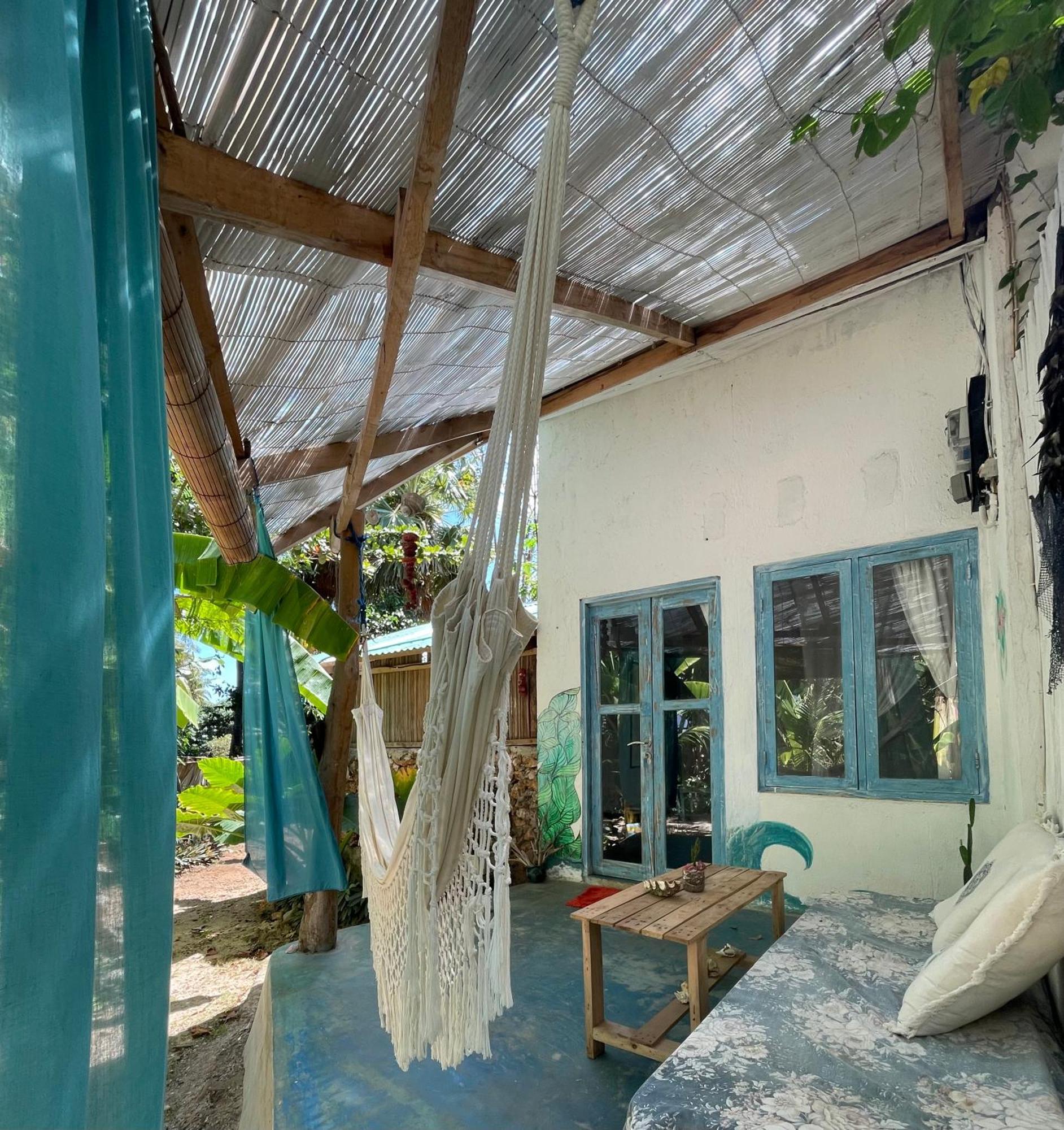 Blu Oceano B&B, Italian Restaurant Nembrala Bagian luar foto